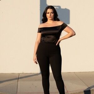 Torrid 2 Ladies Black Slim Fix Leggings Size 2X Stretchy Pull On Comfortable‎